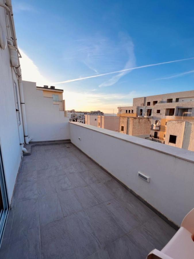 Ferienwohnung New Breeze St. Paul's Bay Exterior foto